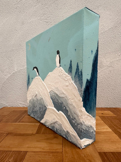 雪山のペンギンたち